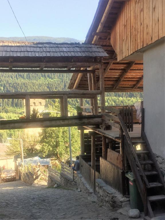 Mestialux Guesthouse Exterior foto