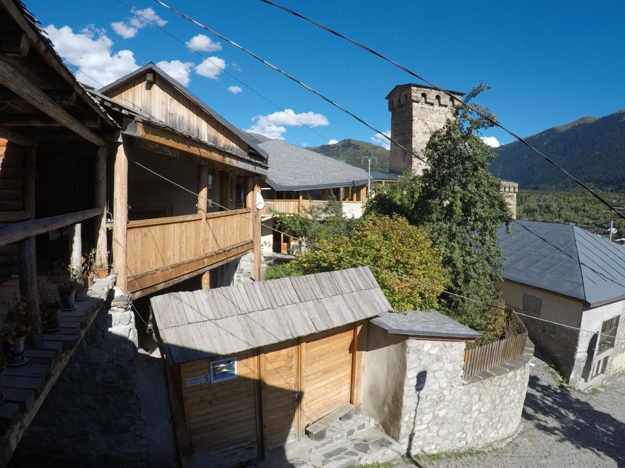 Mestialux Guesthouse Exterior foto