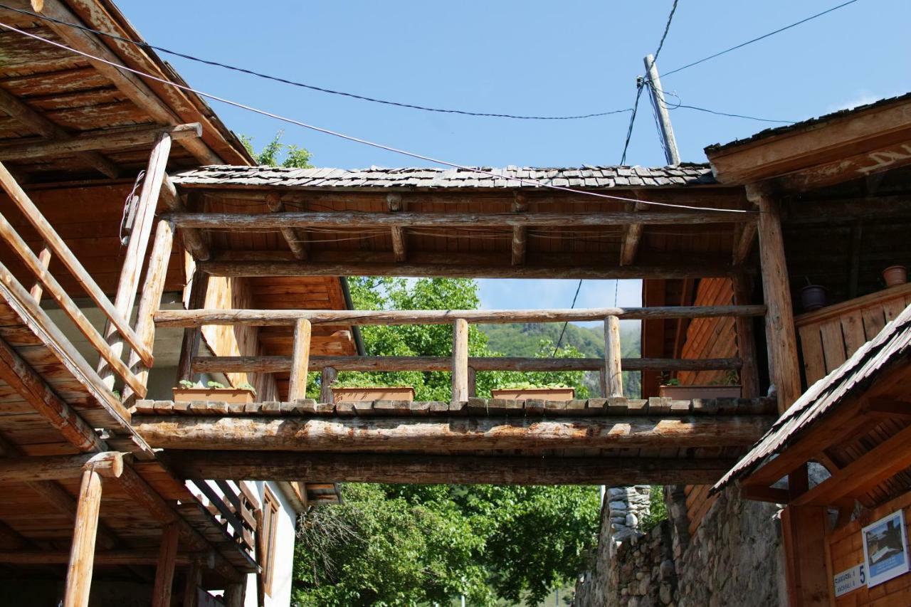 Mestialux Guesthouse Exterior foto